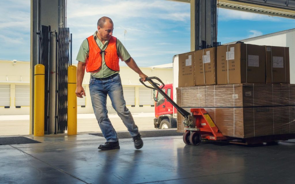 Comment bien préparer vos palettes pour le transport ? Efficacité et sécurité
